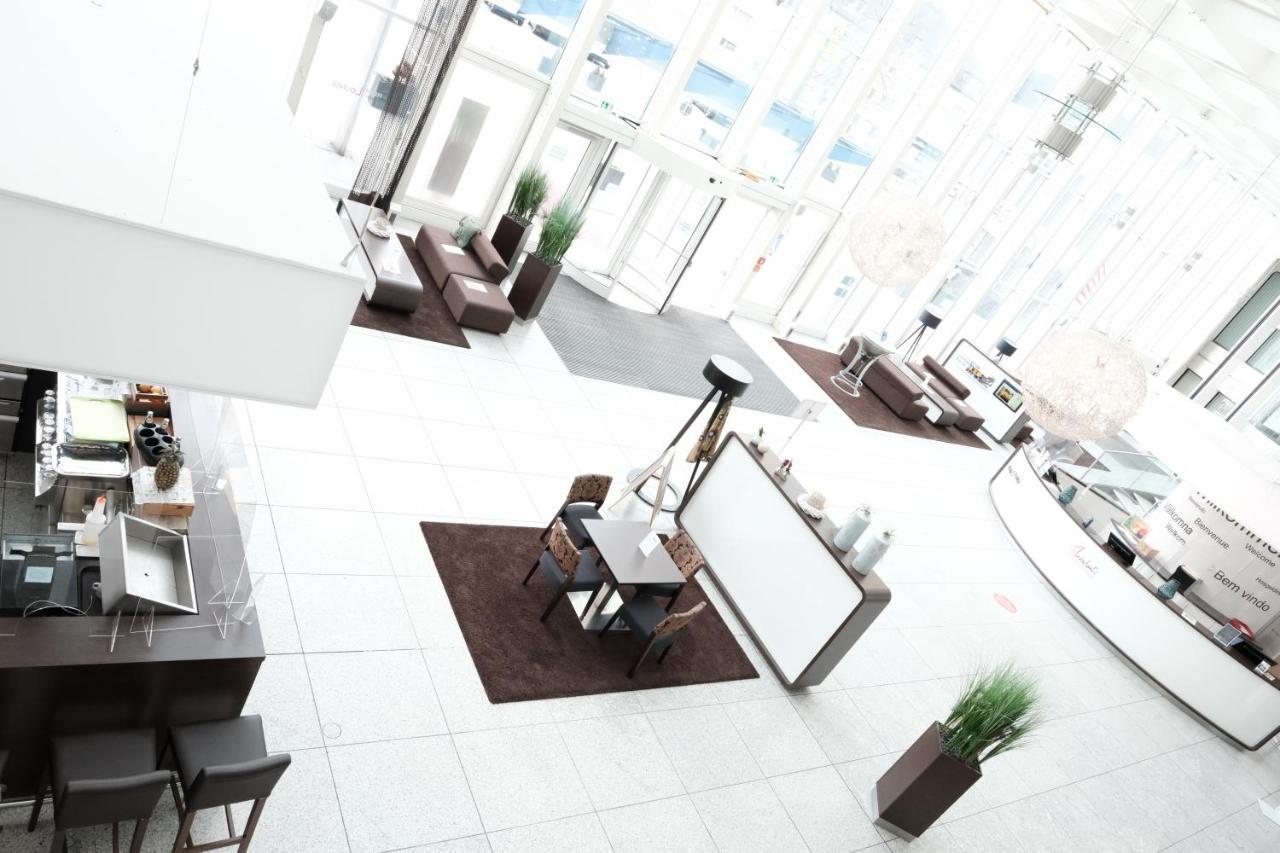 Webers - Das Hotel Im Ruhrturm Есен Екстериор снимка